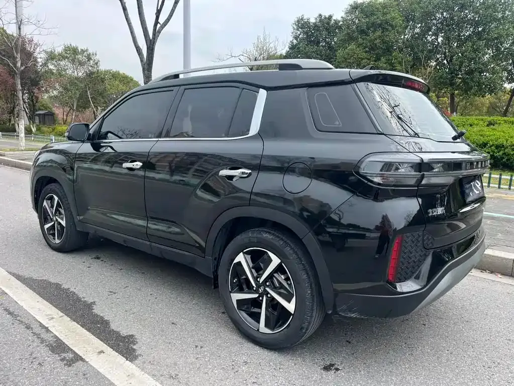 Hyundai ix35 — фото 10