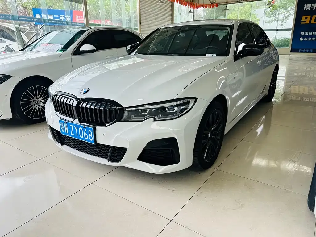BMW 3 Series — фото 1