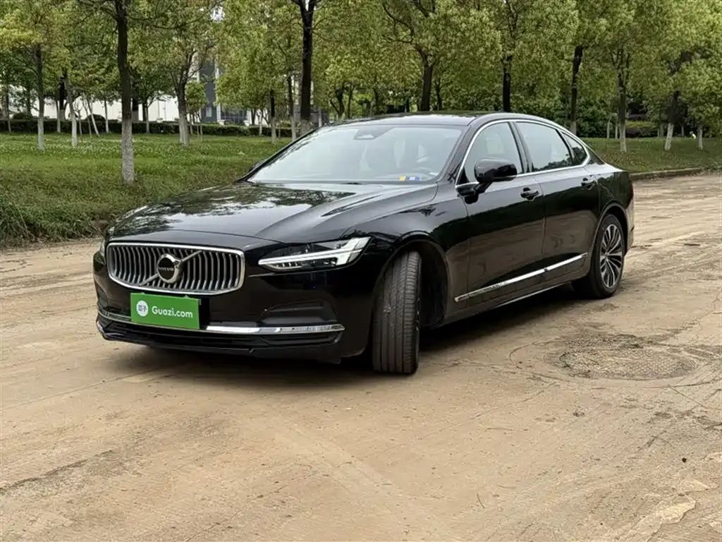 Volvo S90 — фото 9