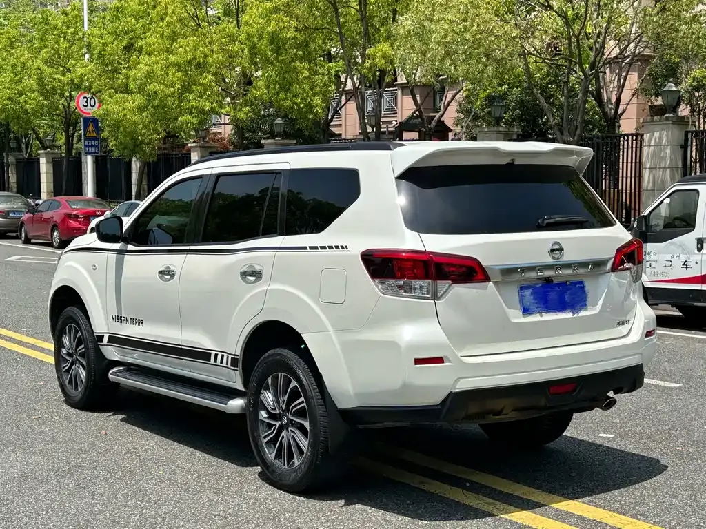 Nissan Terra 2022 из CN, фото 9