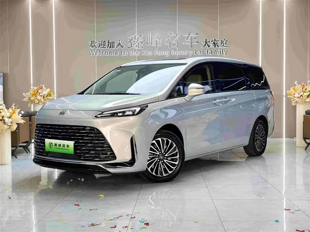 Buick GL8 Hybrid