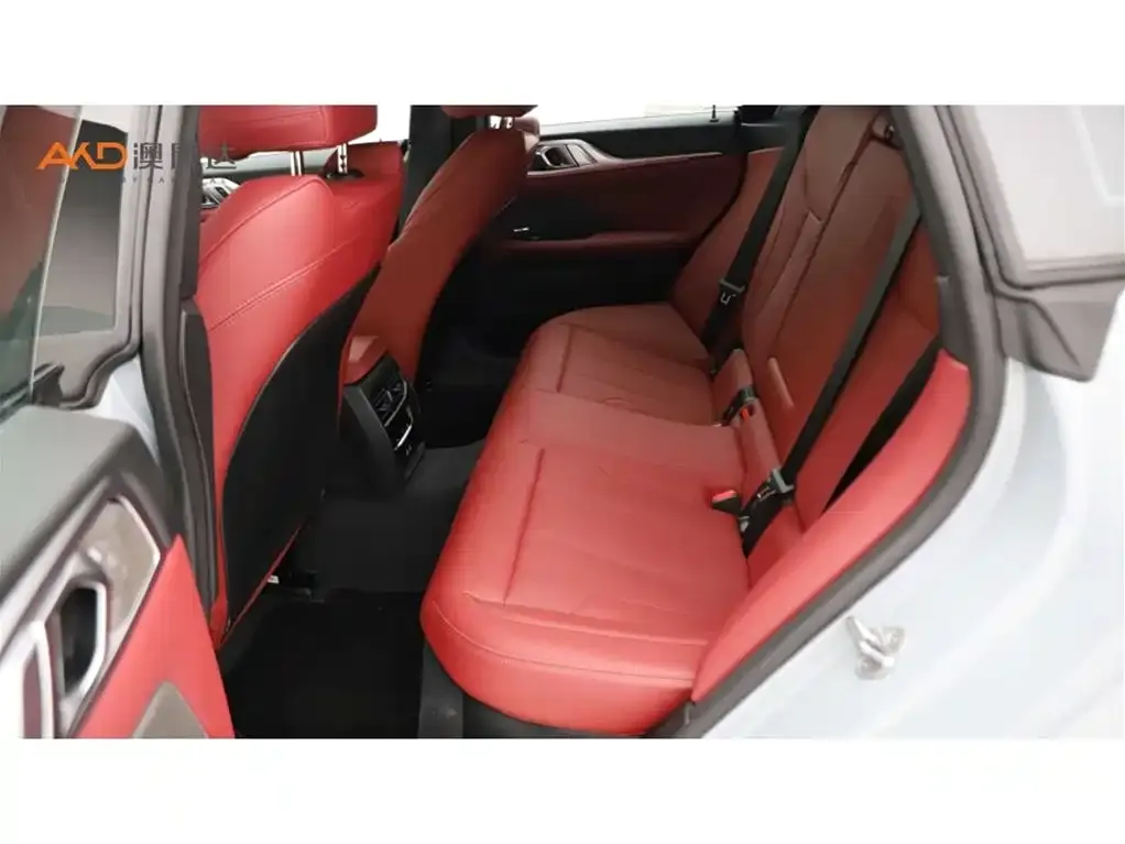 BMW 4 Series 2025 из CN, фото 9