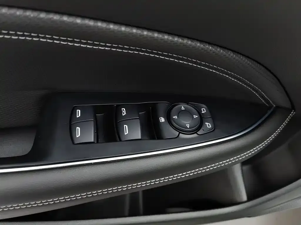 Buick Regal — фото 5