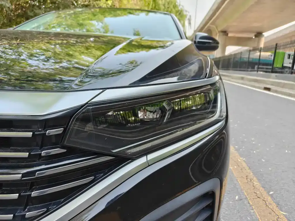 Volkswagen Passat — фото 2