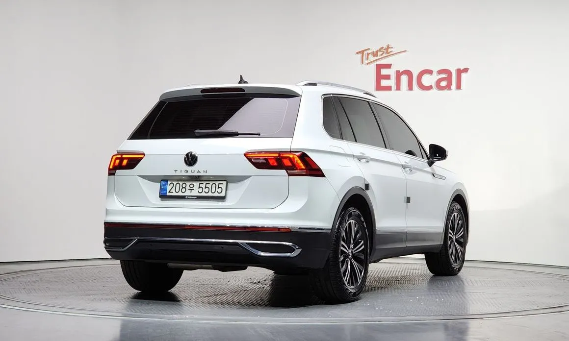 Volkswagen Tiguan 2021 из KR, фото 3