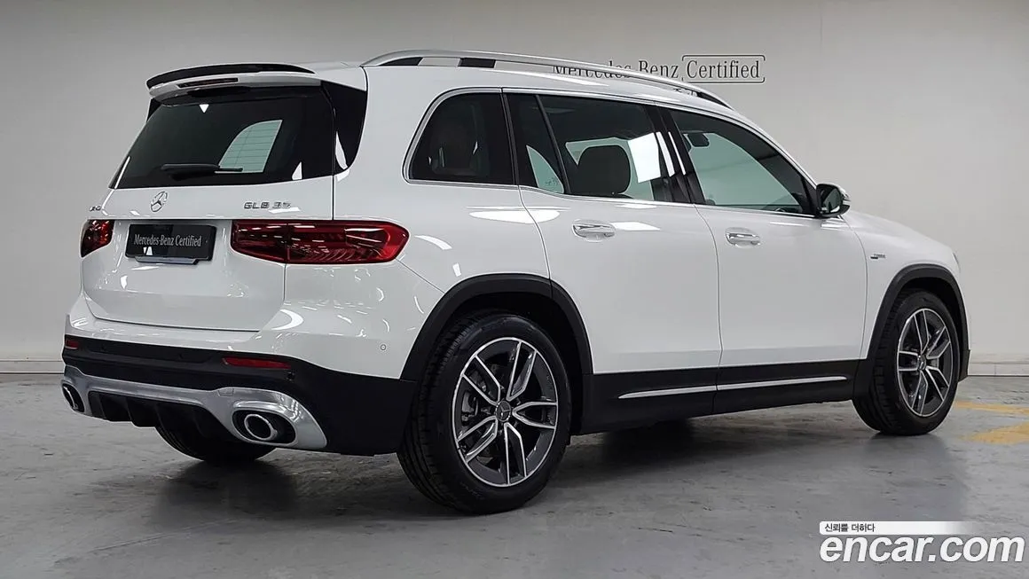 Mercedes-Benz GLB-Class — фото 2