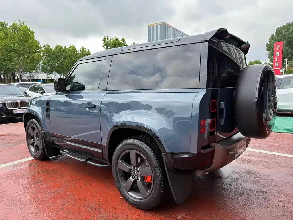 Land Rover Defender — фото 8