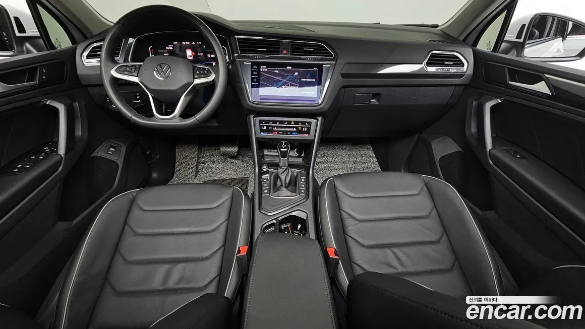 Volkswagen Tiguan — фото 2