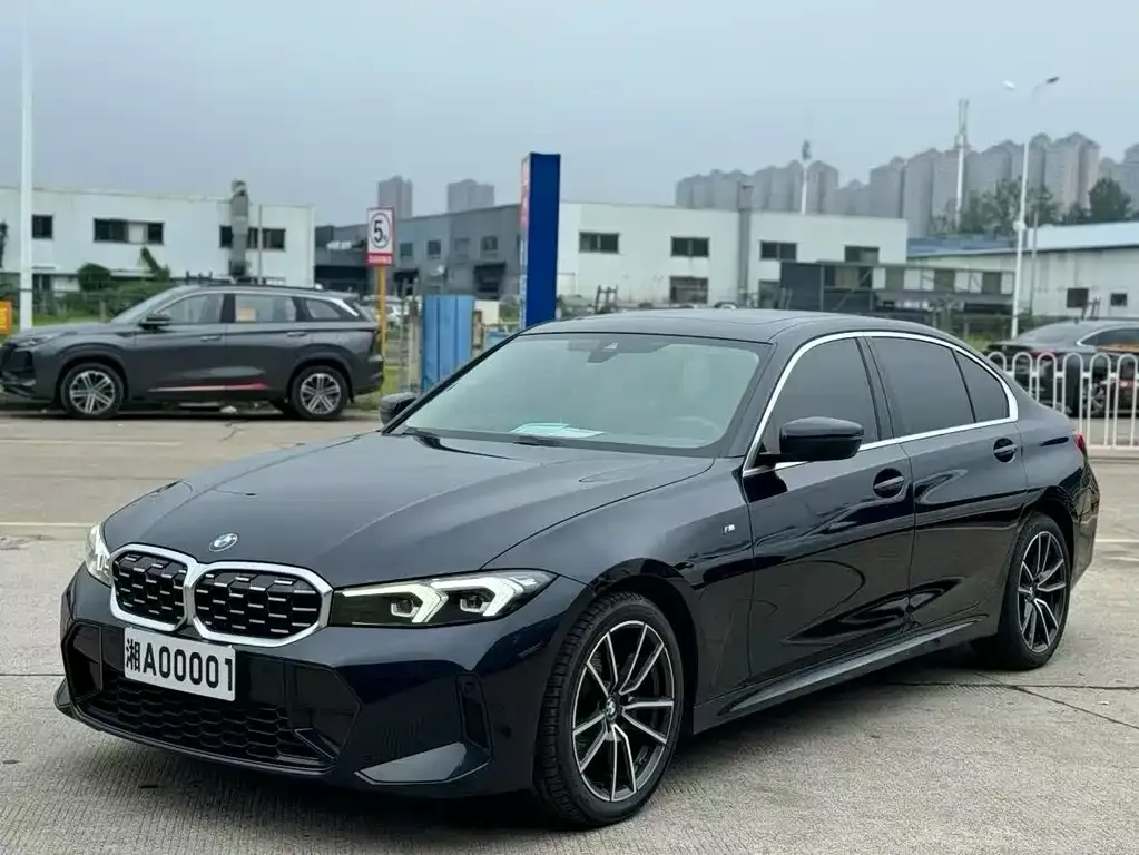 BMW 3 Series — фото 1