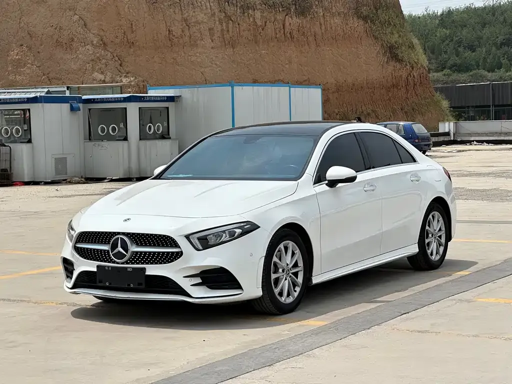 Mercedes-Benz A-Class 2021 из CN, фото 1