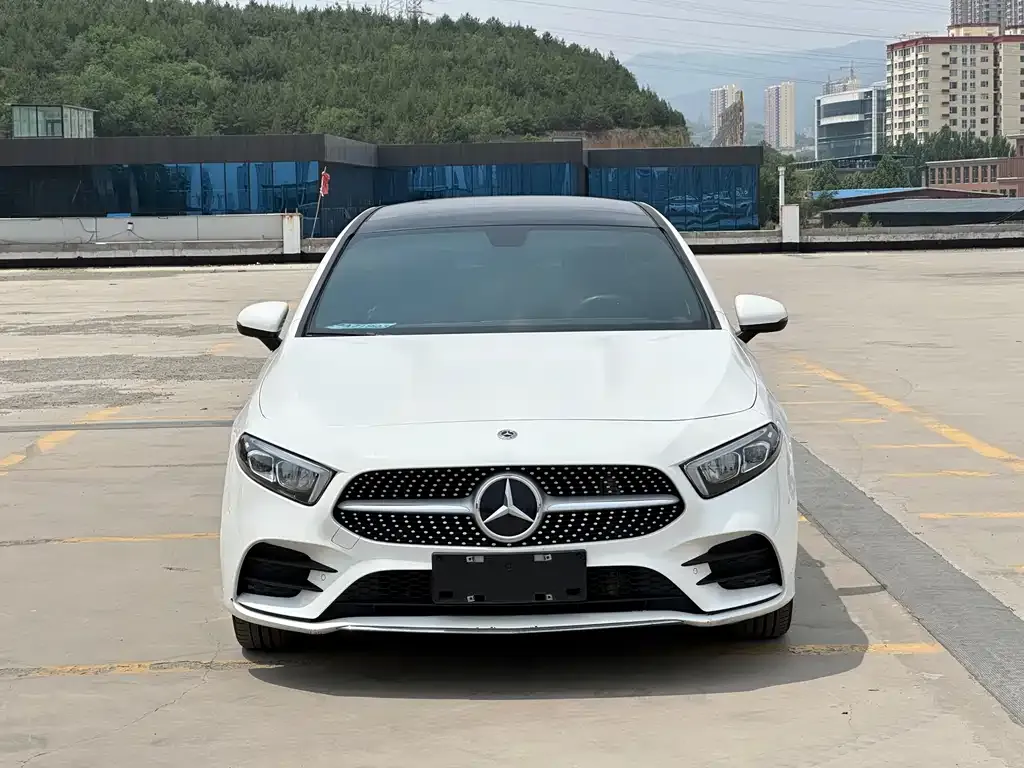 Mercedes-Benz A-Class 2021 из CN, фото 4