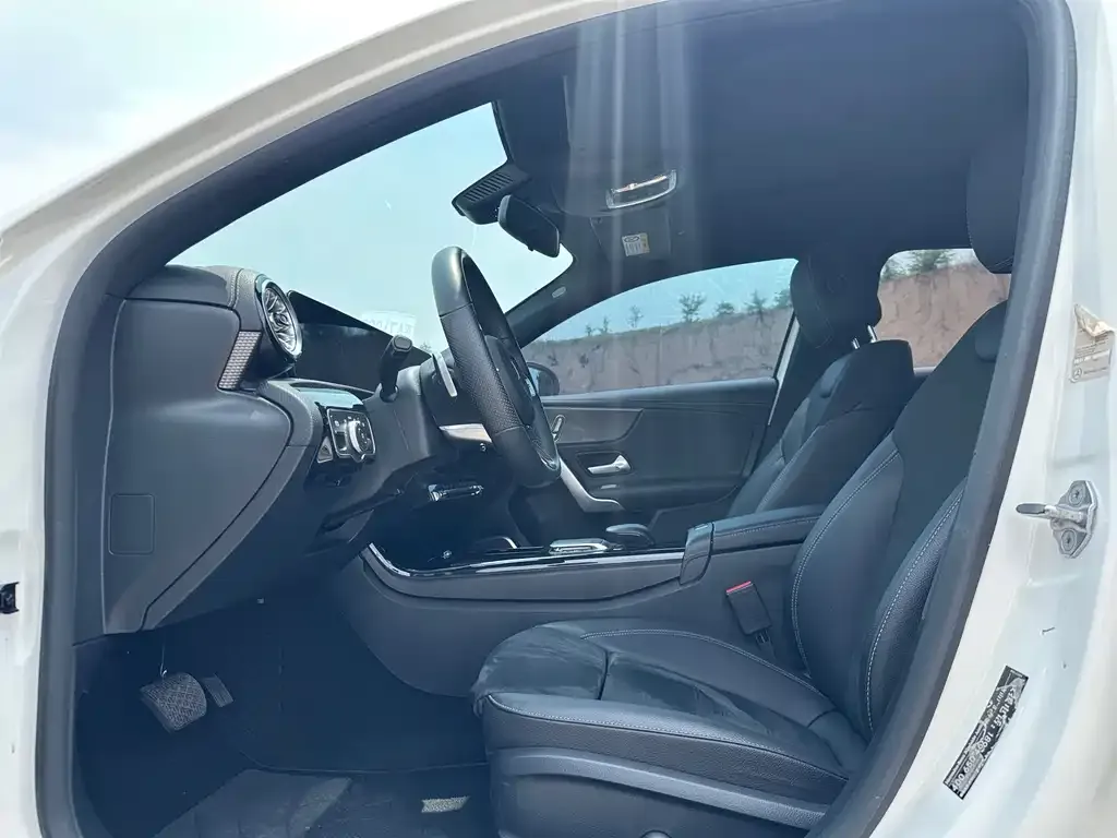 Mercedes-Benz A-Class 2021 из CN, фото 9