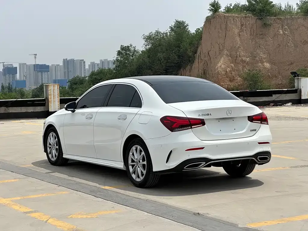 Mercedes-Benz A-Class 2021 из CN, фото 8