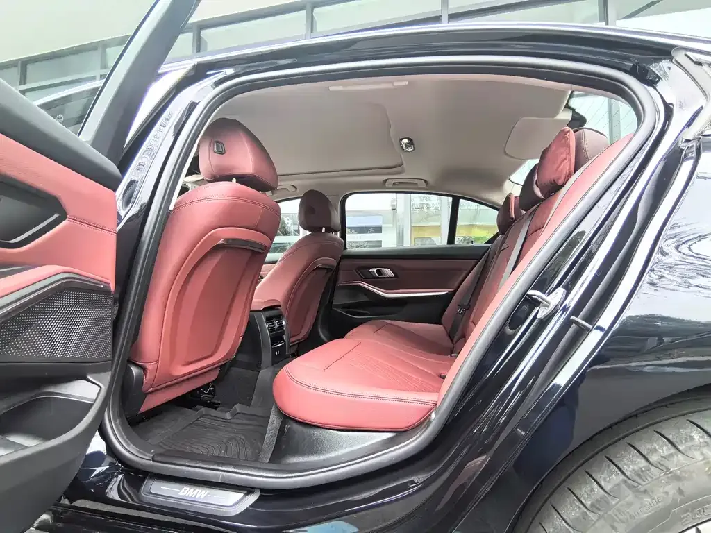 BMW i3 2024 из CN, фото 4