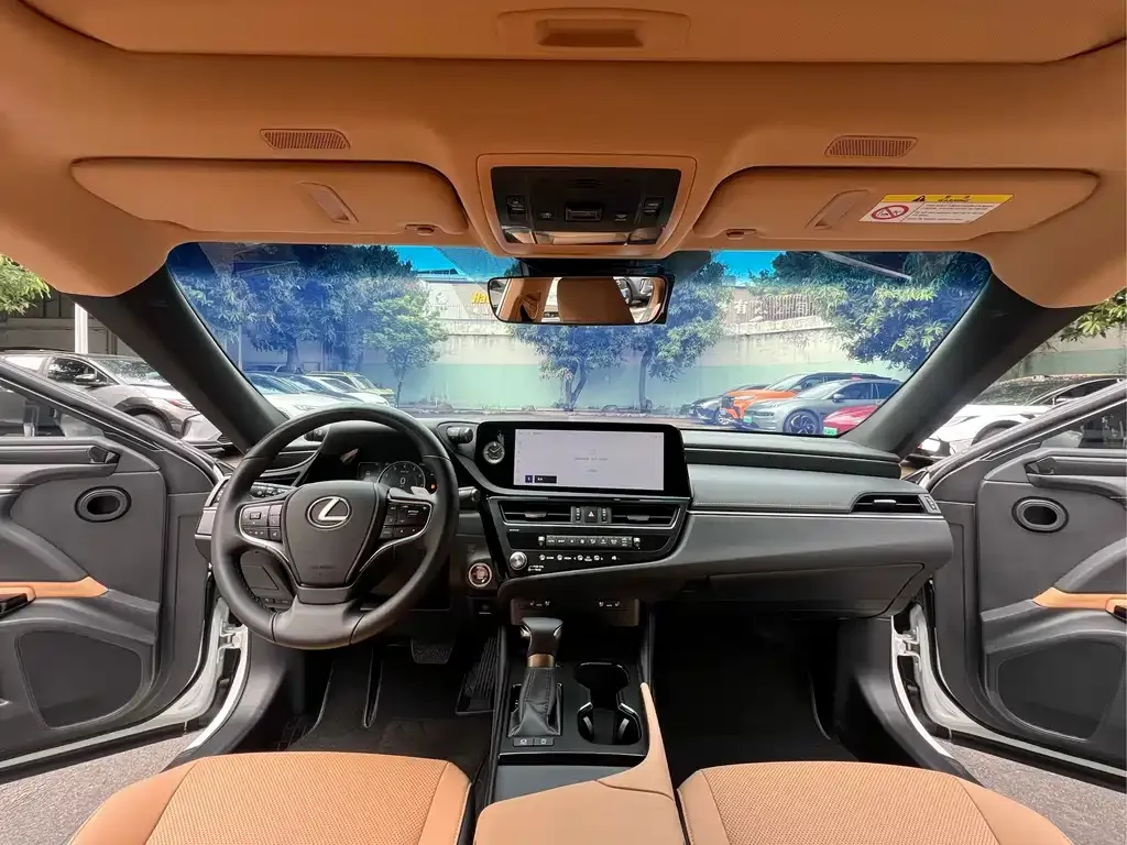 Lexus ES 2024 из CN, фото 4
