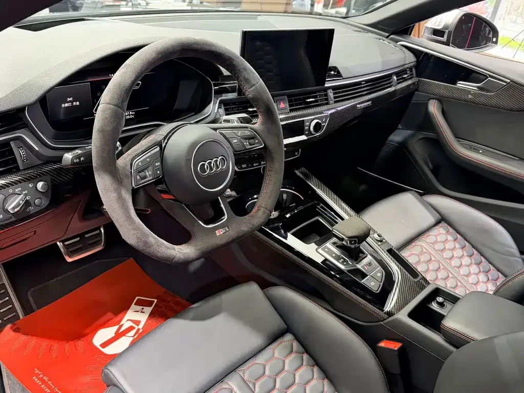 Audi RS 5 2024 из CN, фото 4