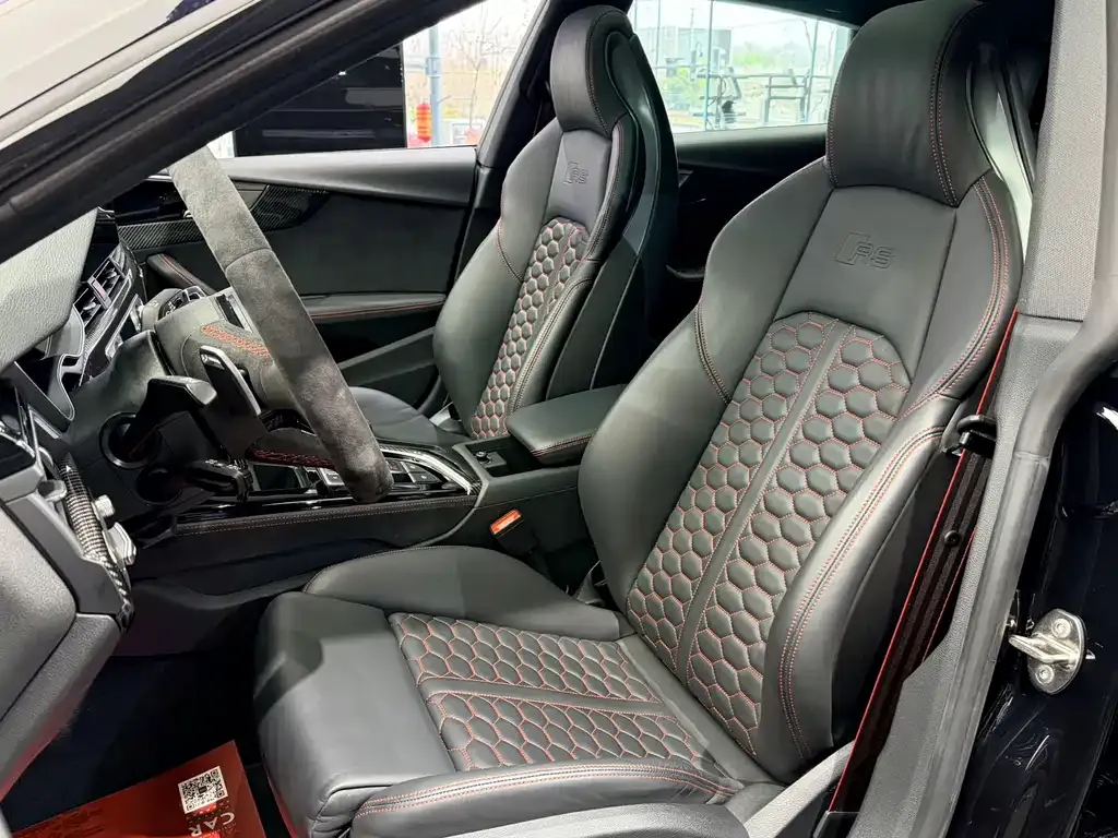 Audi RS 5 2024 из CN, фото 7