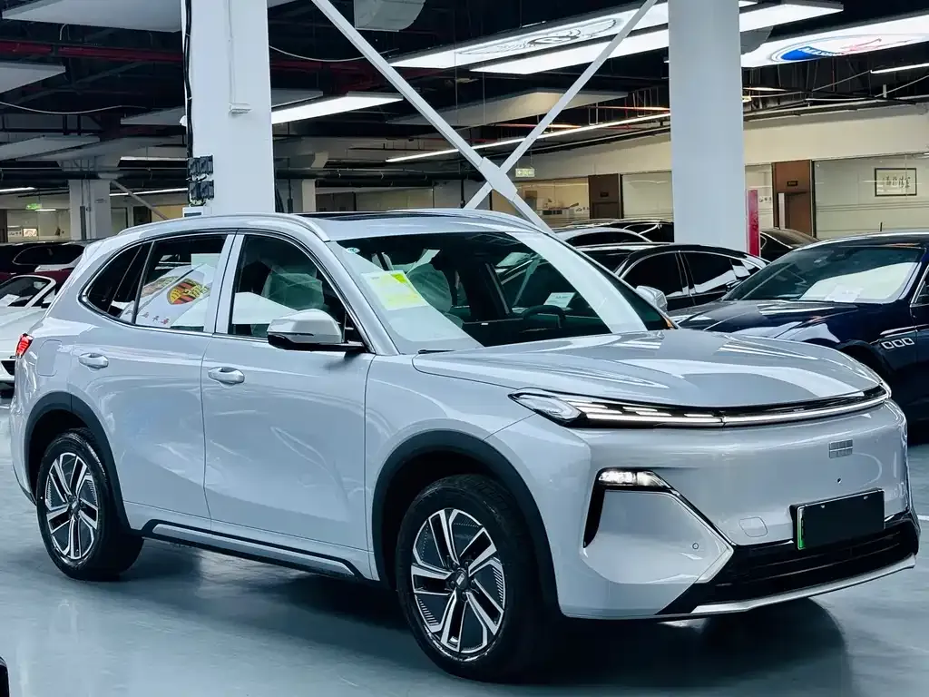 Geely Galaxy Xingjian 7 — фото 2