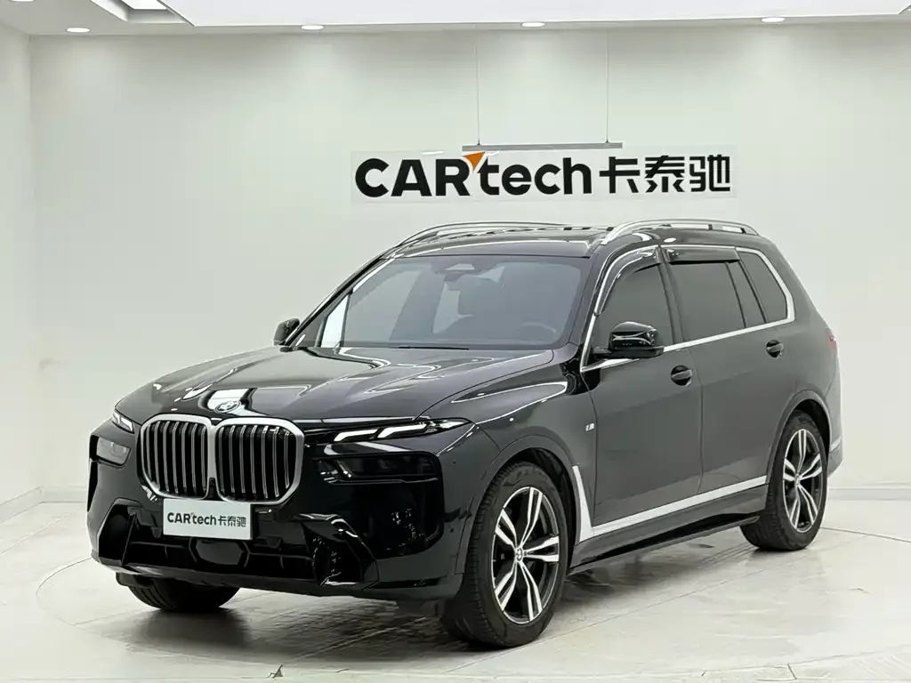 BMW X7 — фото 1