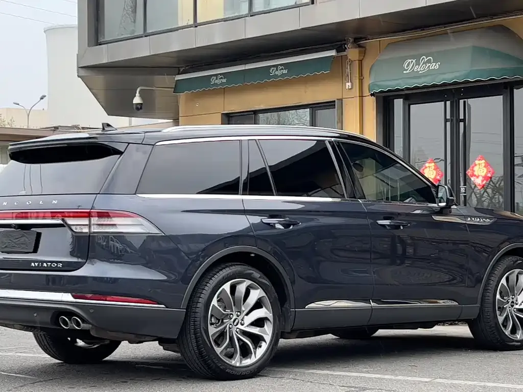 Lincoln Aviator — фото 3