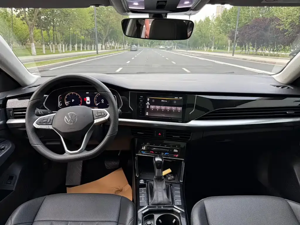 Volkswagen Passat — фото 2