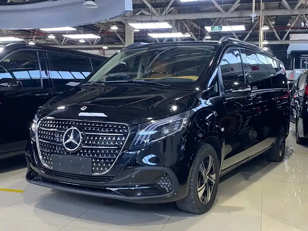 Mercedes-Benz Vito — фото 1
