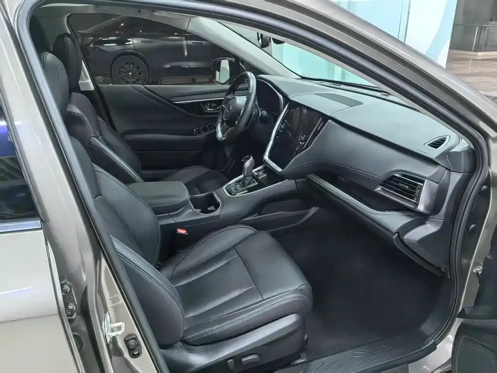 Subaru Outback 2022 из CN, фото 4