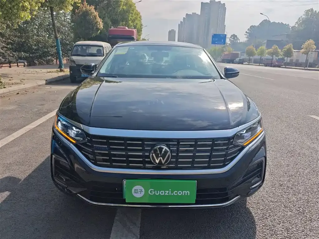 Volkswagen Passat New Energy — фото 9