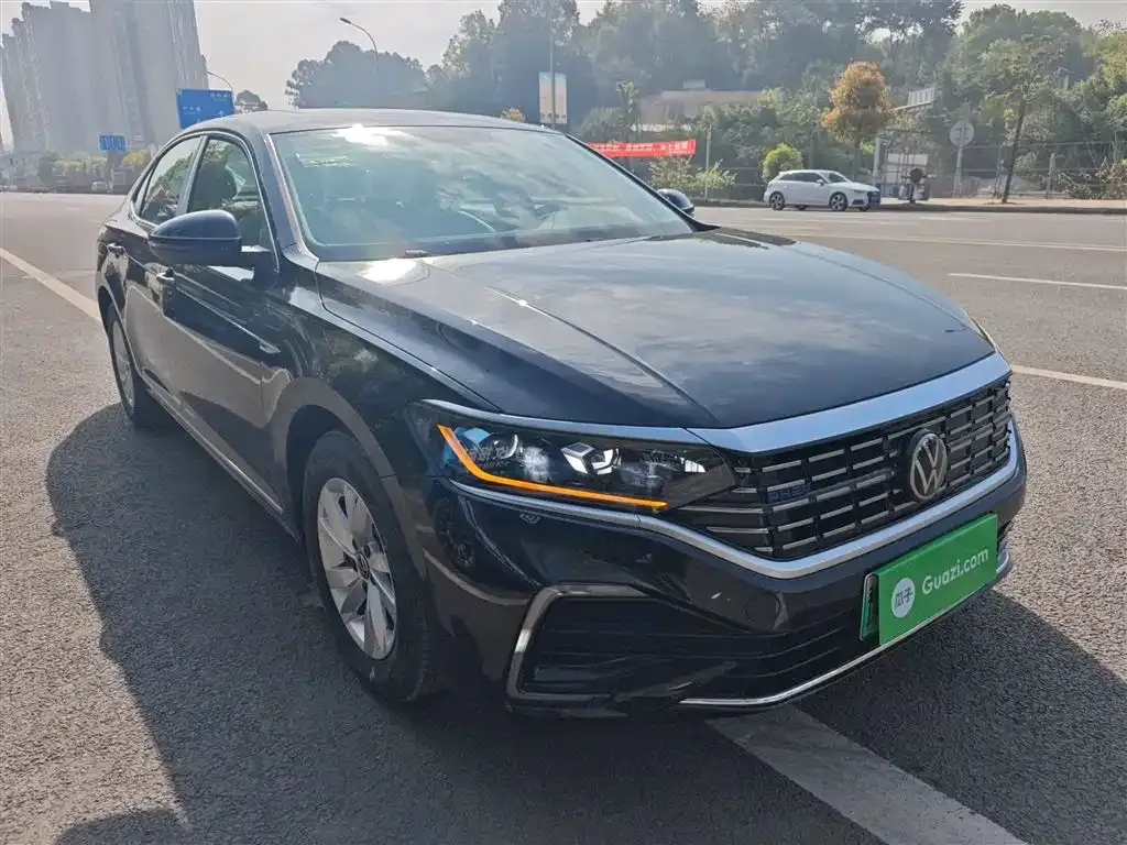 Volkswagen Passat New Energy — фото 4