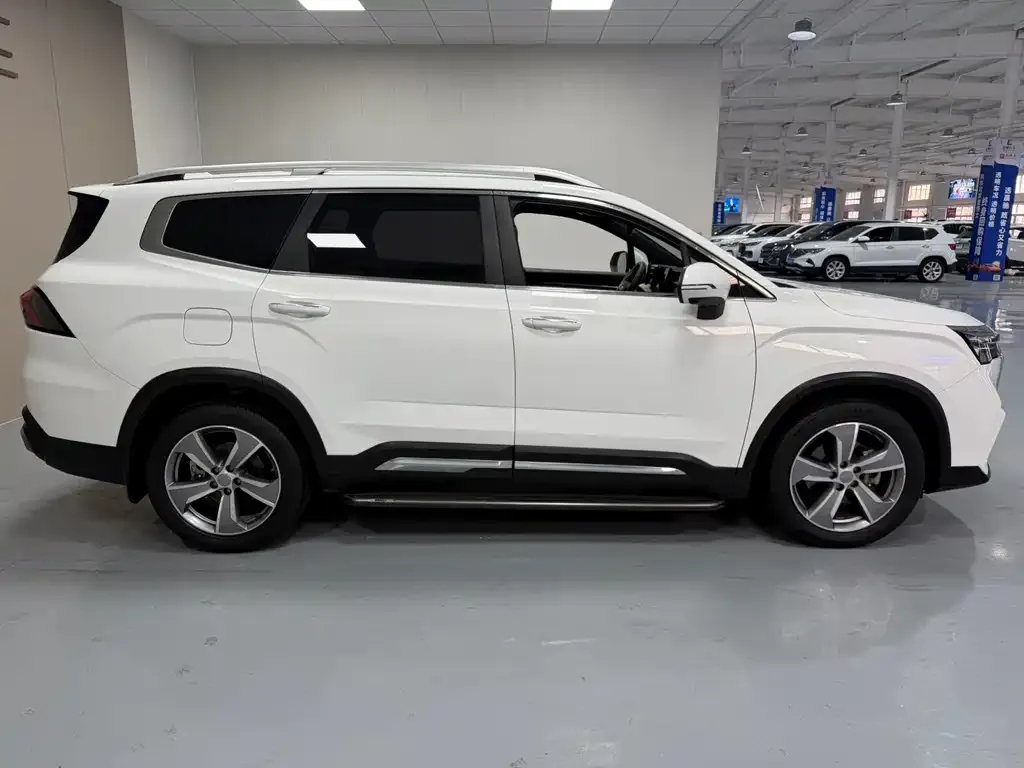 Geely Haoyue L 2023 из CN, фото 4