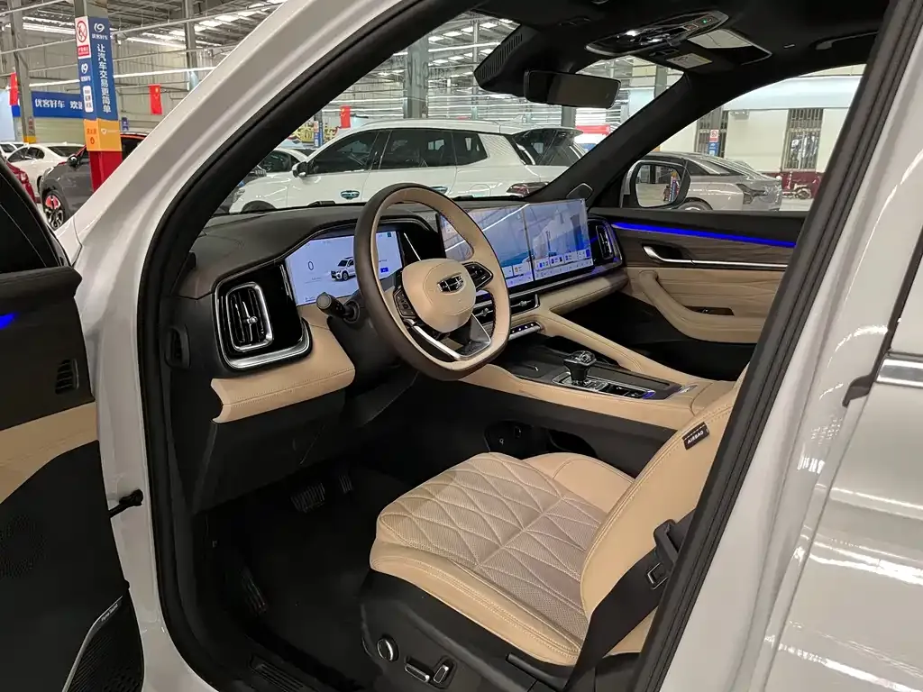 Geely Xingyue L 2026 из CN, фото 7