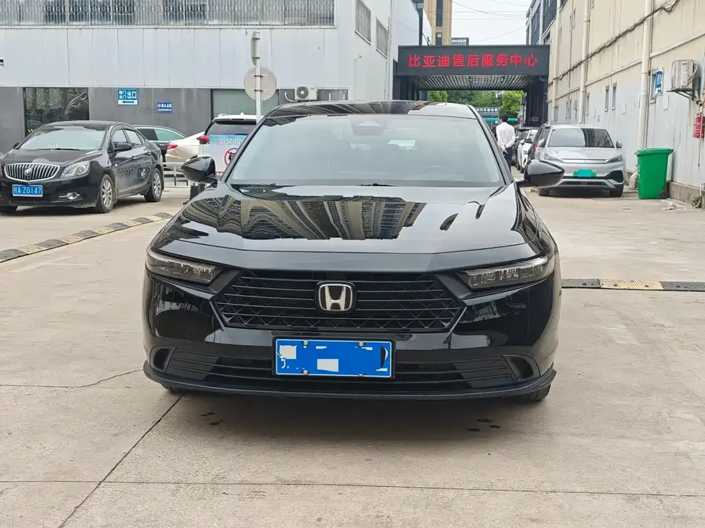 Honda Accord 2023 из CN, фото 4