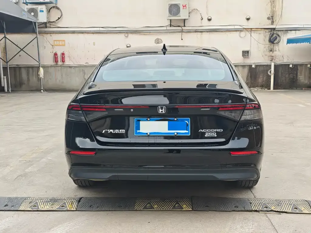 Honda Accord 2023 из CN, фото 6