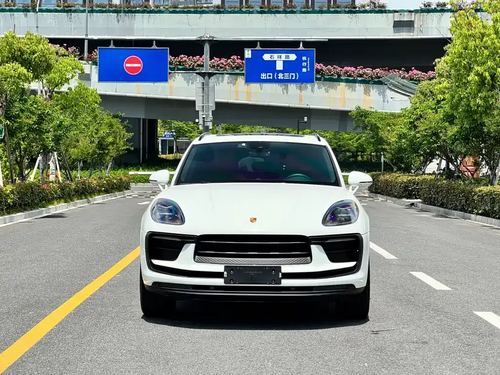 Porsche Macan — фото 7