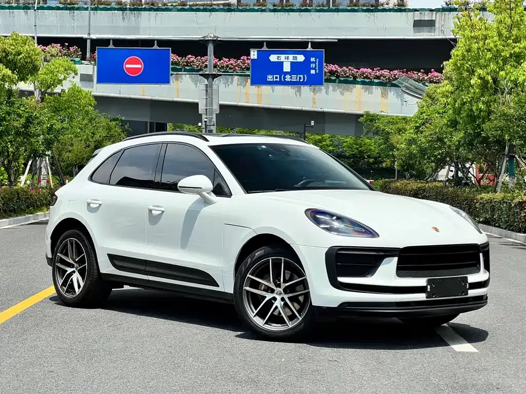 Porsche Macan — фото 8