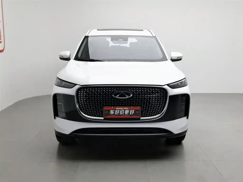 Chery Tiggo 8 PLUS — фото 10