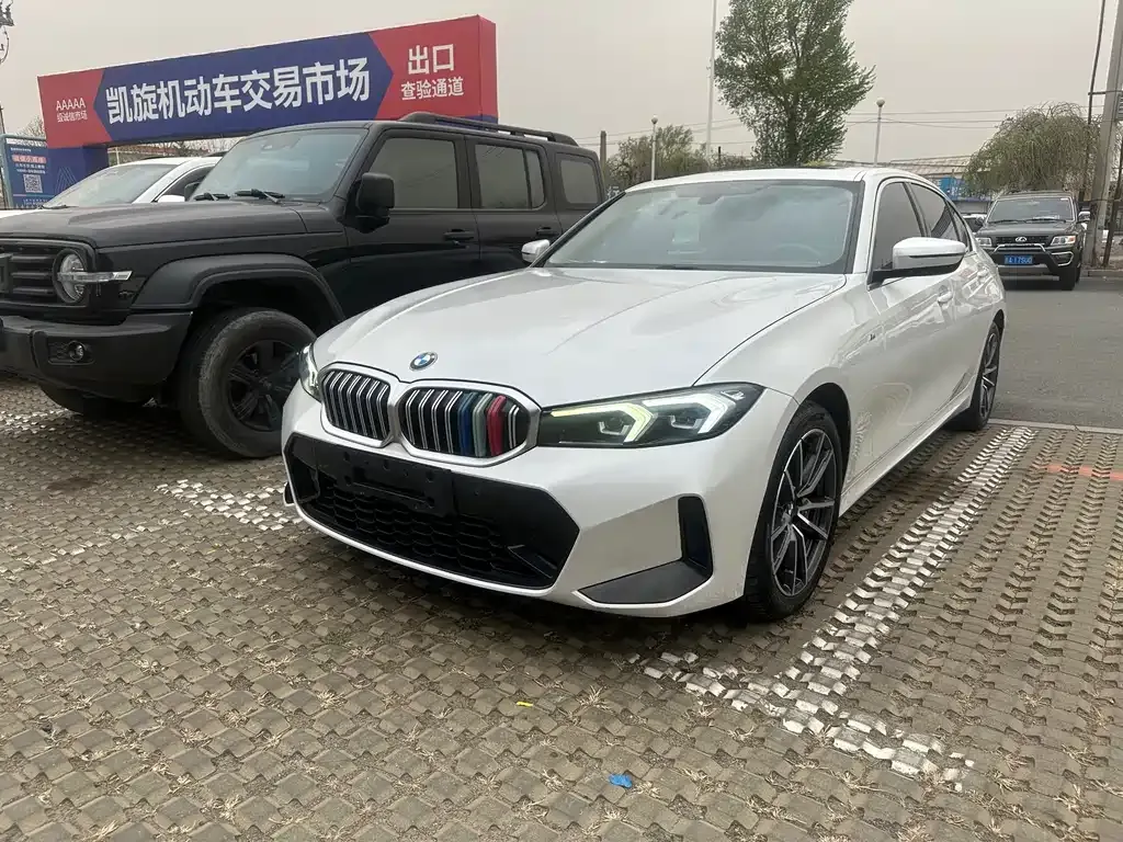 BMW 3 Series — фото 1