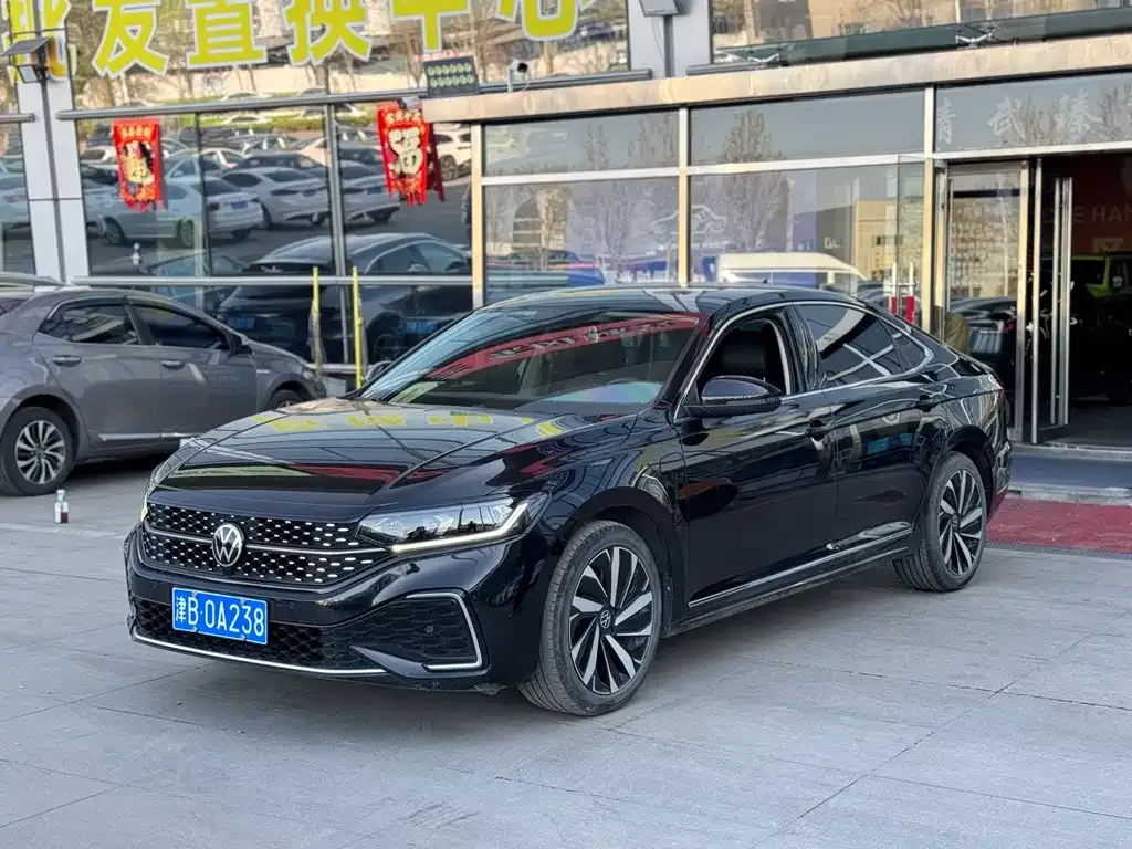 Volkswagen Passat 2022 из CN, фото 1