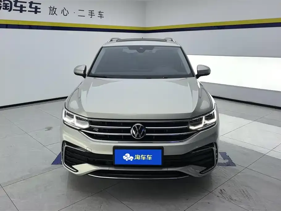 Volkswagen Tiguan L — фото 2