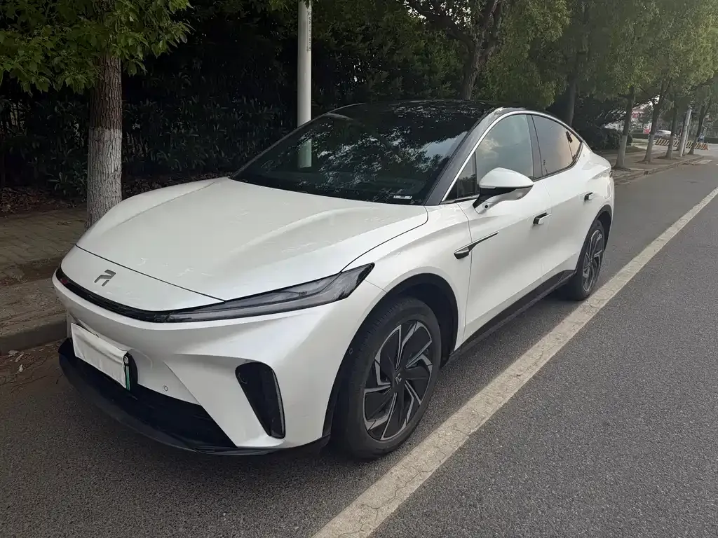 Roewe Feifan R7 2024 из CN, фото 10