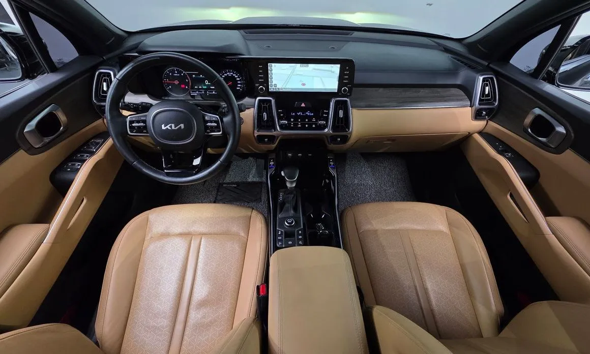 Kia Sorento — фото 5