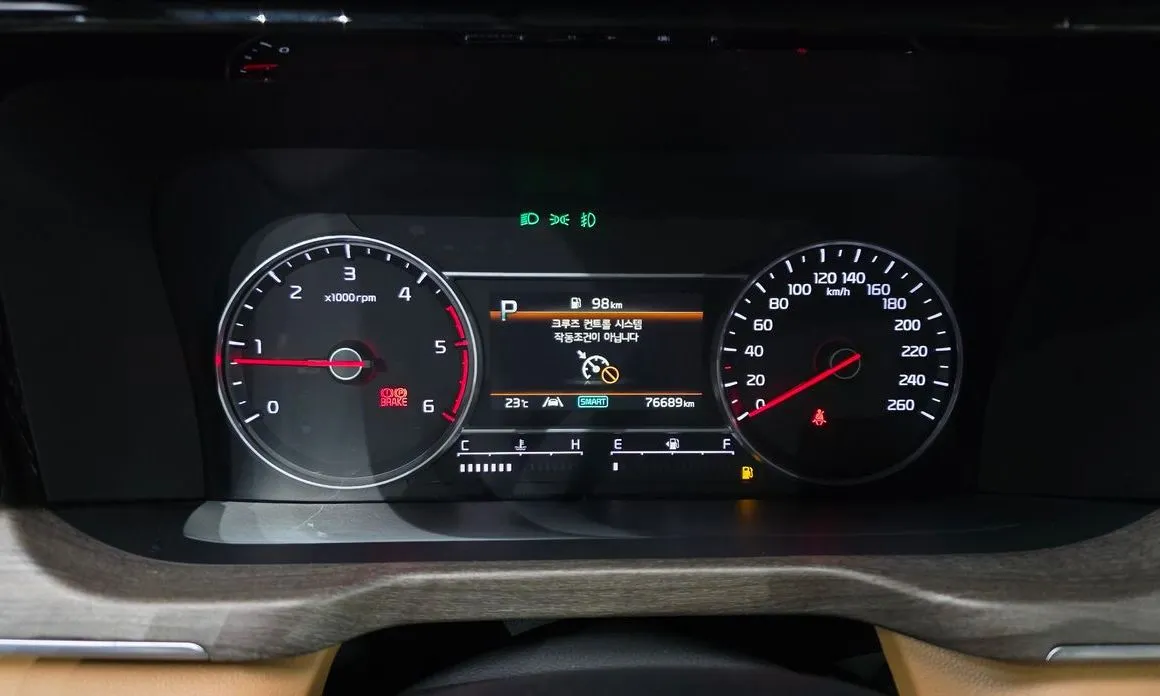 Kia Sorento — фото 4
