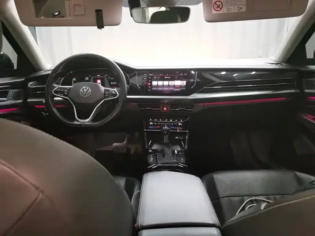 Volkswagen Passat — фото 4