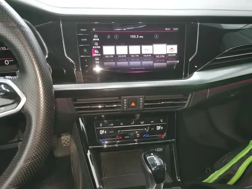 Volkswagen Passat — фото 10