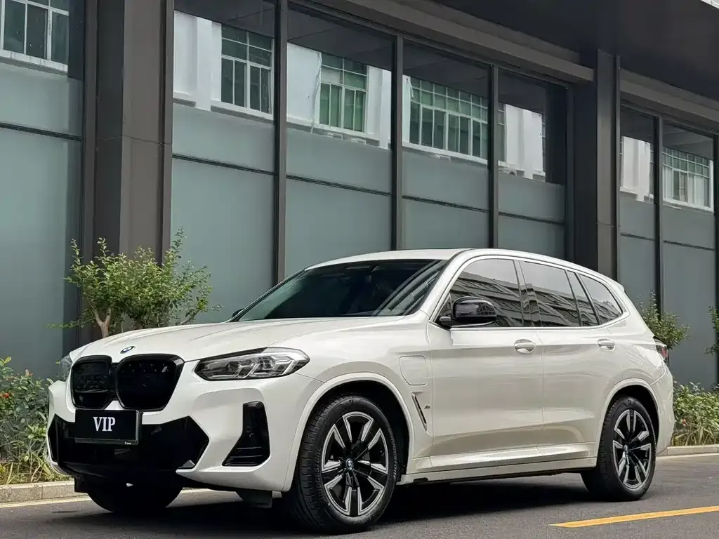 BMW iX3 2024 из CN, фото 1