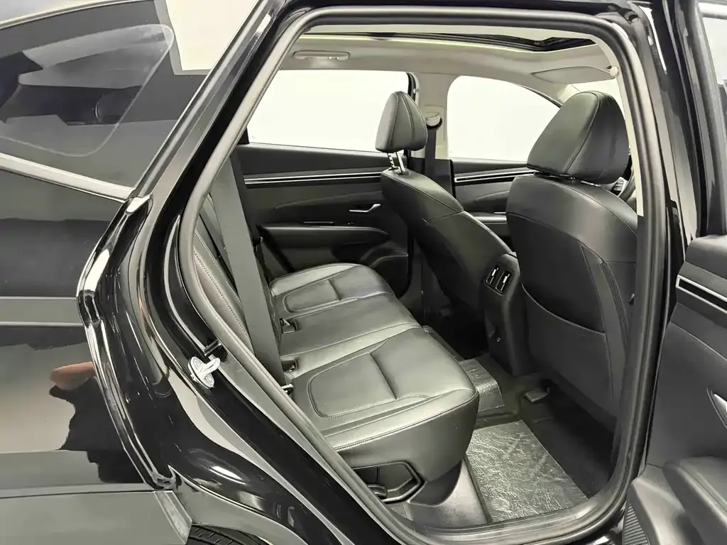 Hyundai Tucson — фото 5