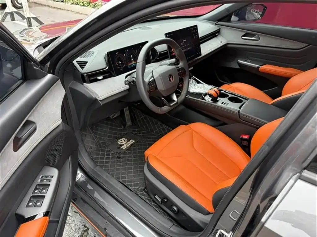 Changan UNI-V 2025 из CN, фото 7
