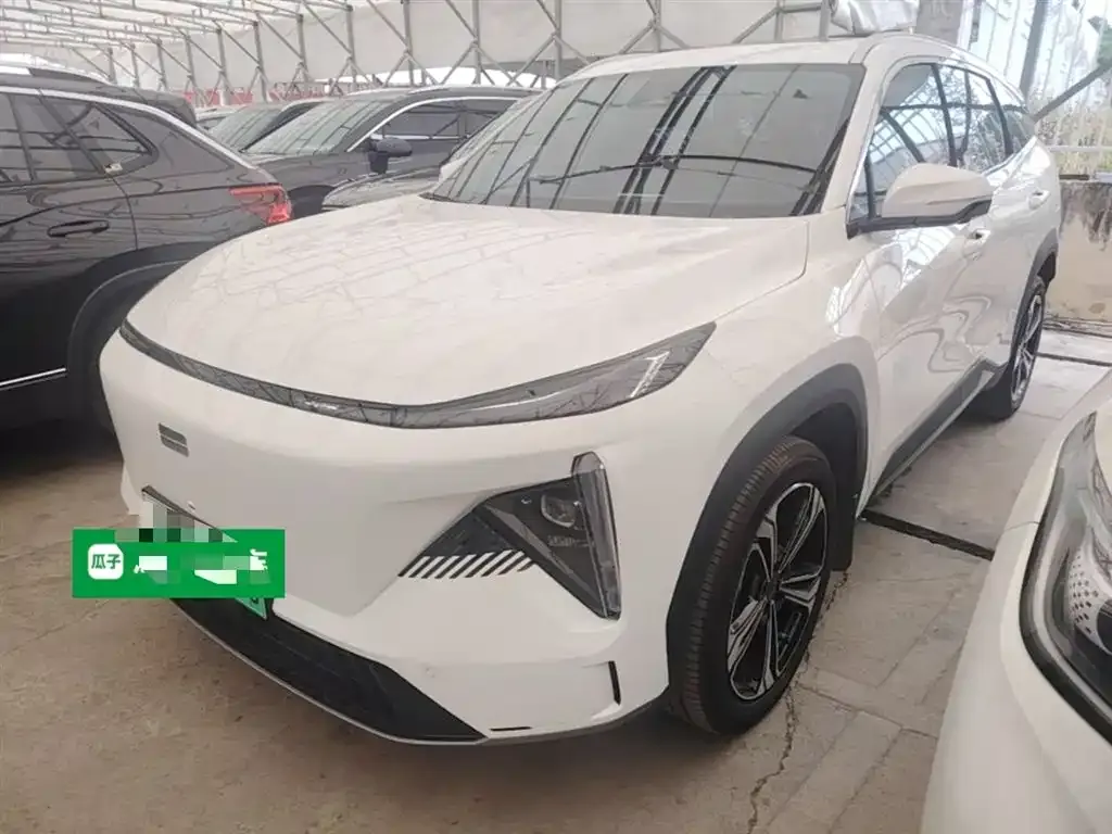 Geely Galaxy L7 — фото 1
