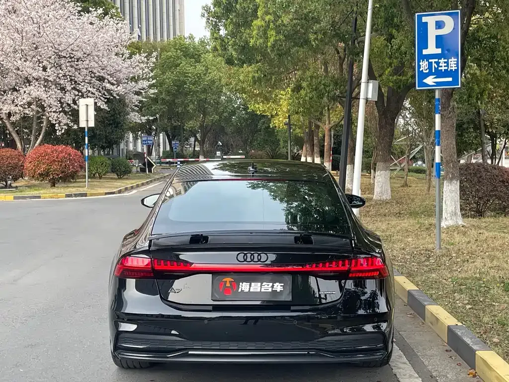 Audi A7 — фото 5