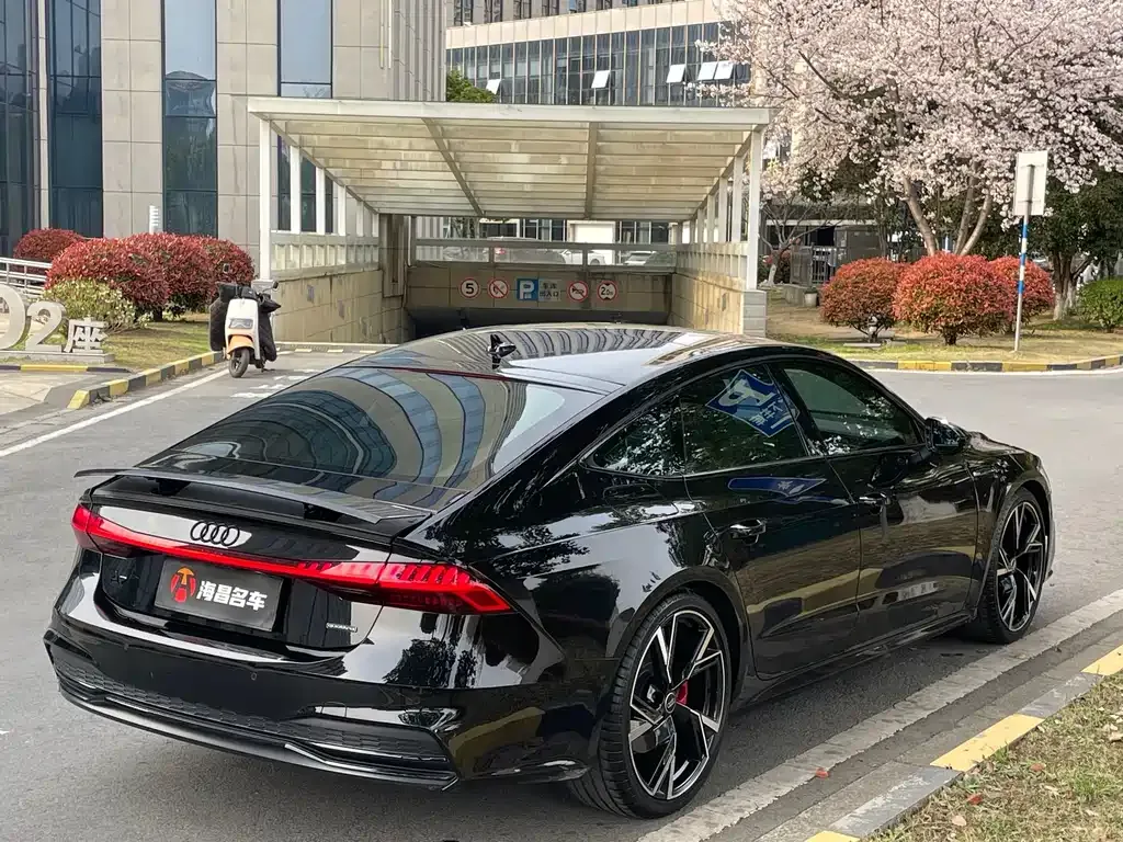 Audi A7 — фото 4